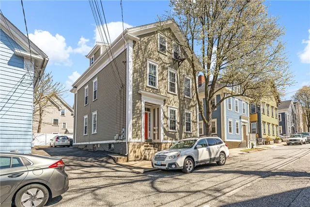 $5,500 | 104 Sheldon Street, Unit 2, Providence, RI 02906