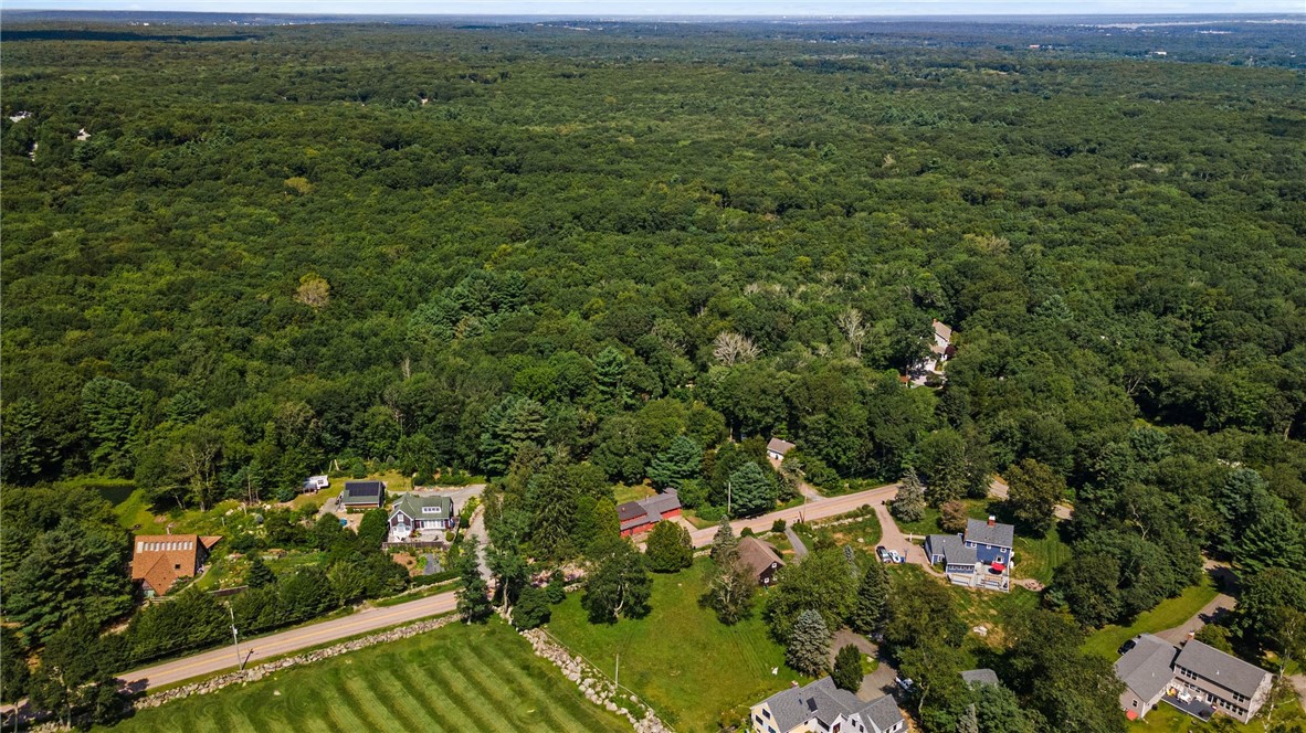 1289 S Road East Greenwich, RI 02818 - Photo 35 of 40