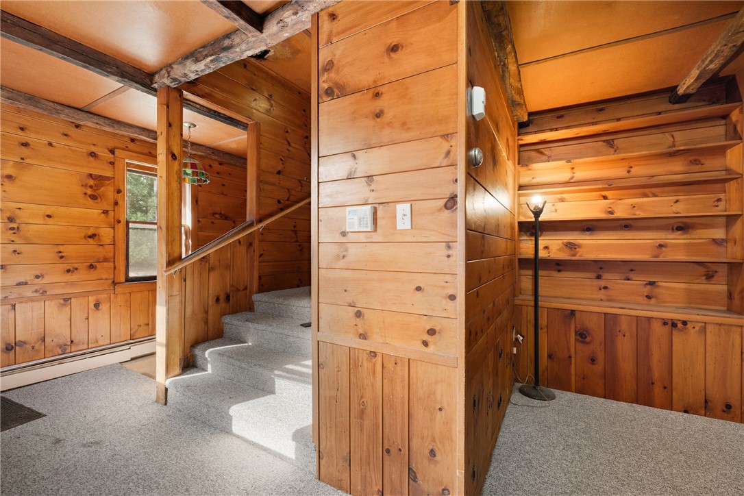 1289 S Road East Greenwich, RI 02818 - Photo 6 of 40