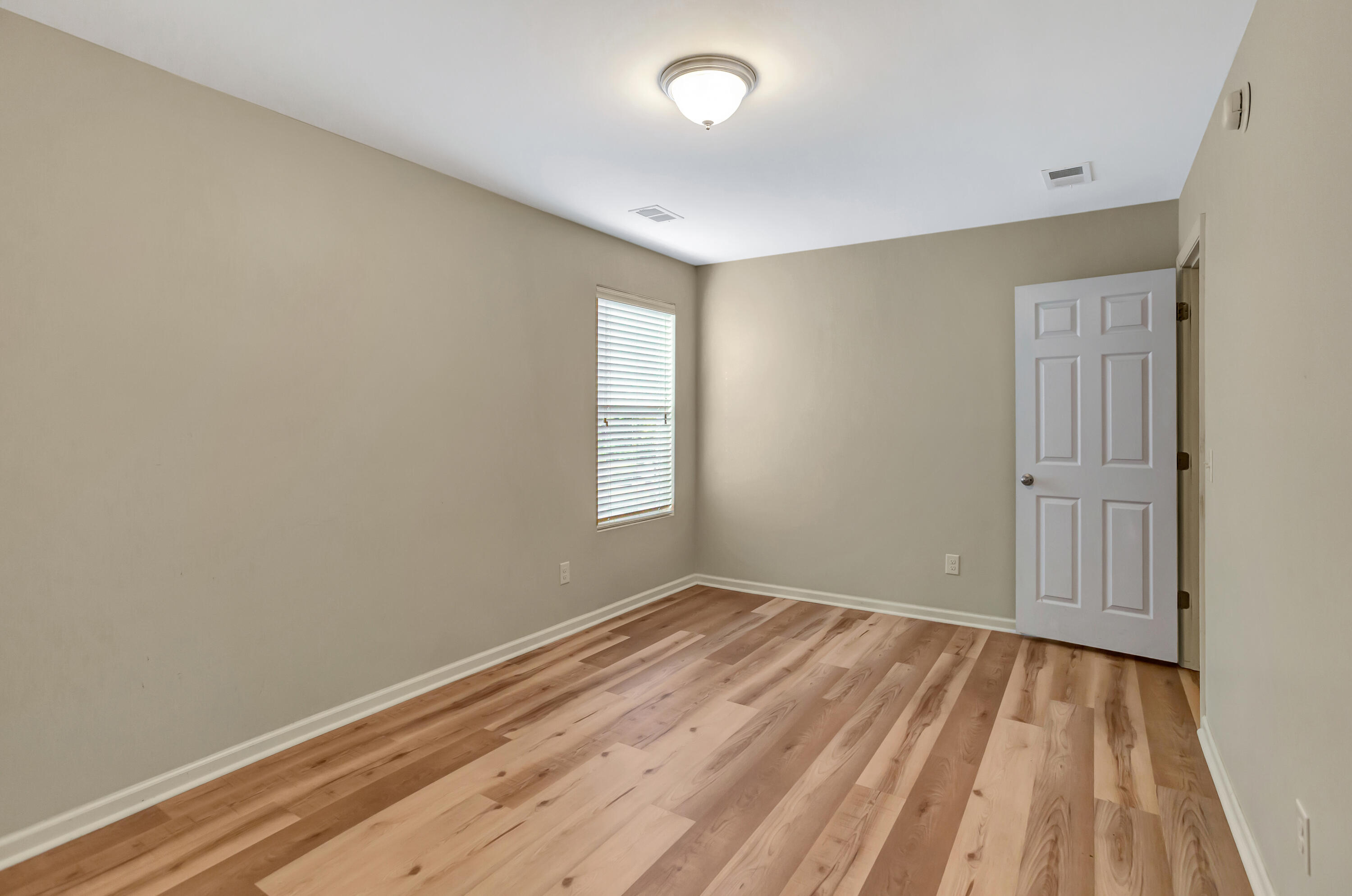1313 Merchant Court Mount Pleasant, SC 29466 - Photo 23 of 30 296A4146