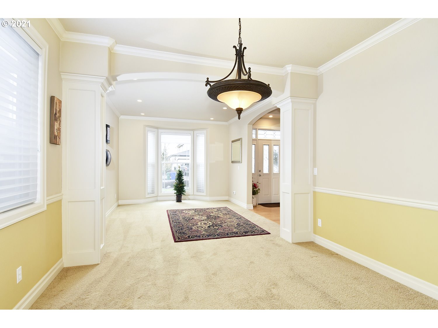 165 Southwest Gabbert Road Gresham, OR 97080 - Photo 14 of 32 Gallery Image 14
