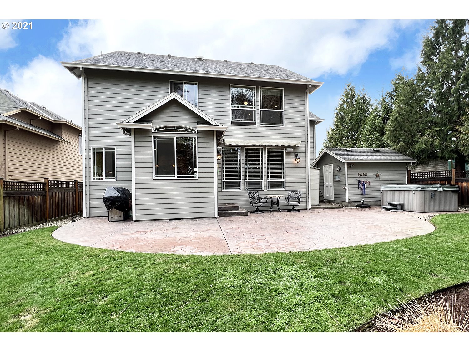 165 Southwest Gabbert Road Gresham, OR 97080 - Photo 6 of 32 Gallery Image 6