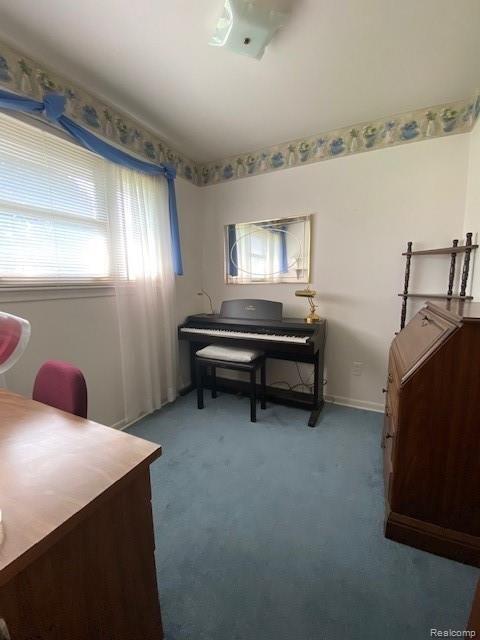 3370 Hammerberg Road Flint, MI 48507 - Photo 11 of 25 IMG_7091.jpg