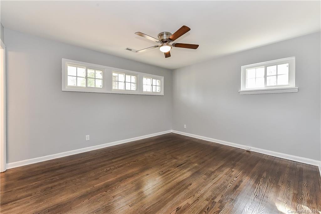 734 Vanderbrook Road Charlotte, NC 28215 - Photo 11 of 23