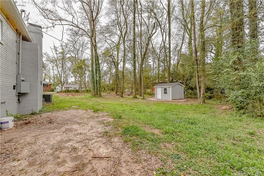 734 Vanderbrook Road Charlotte, NC 28215 - Photo 20 of 23