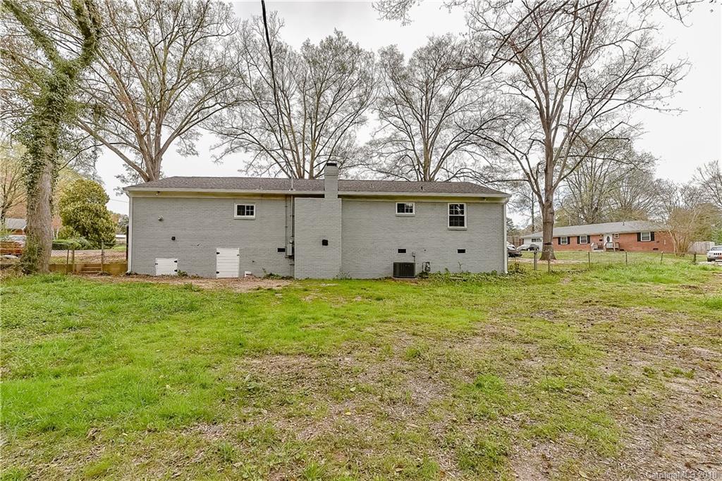 734 Vanderbrook Road Charlotte, NC 28215 - Photo 21 of 23