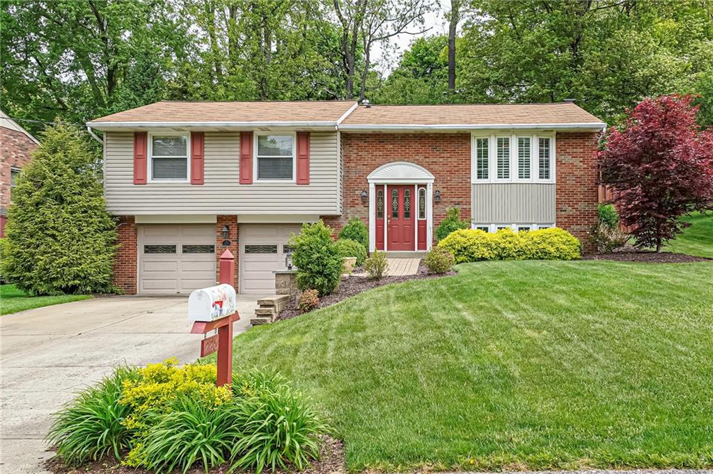 228 Wyngate Road Coraopolis, PA 15108 - Photo 1 of 25 Gallery Image 1