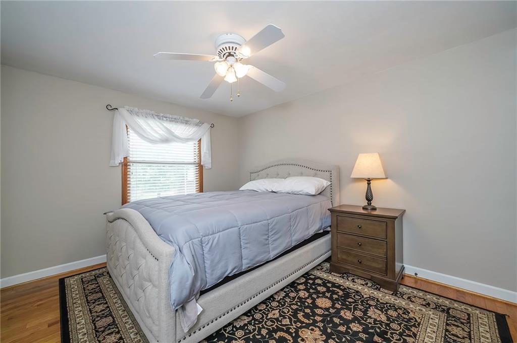 228 Wyngate Road Coraopolis, PA 15108 - Photo 16 of 25 Gallery Image 16