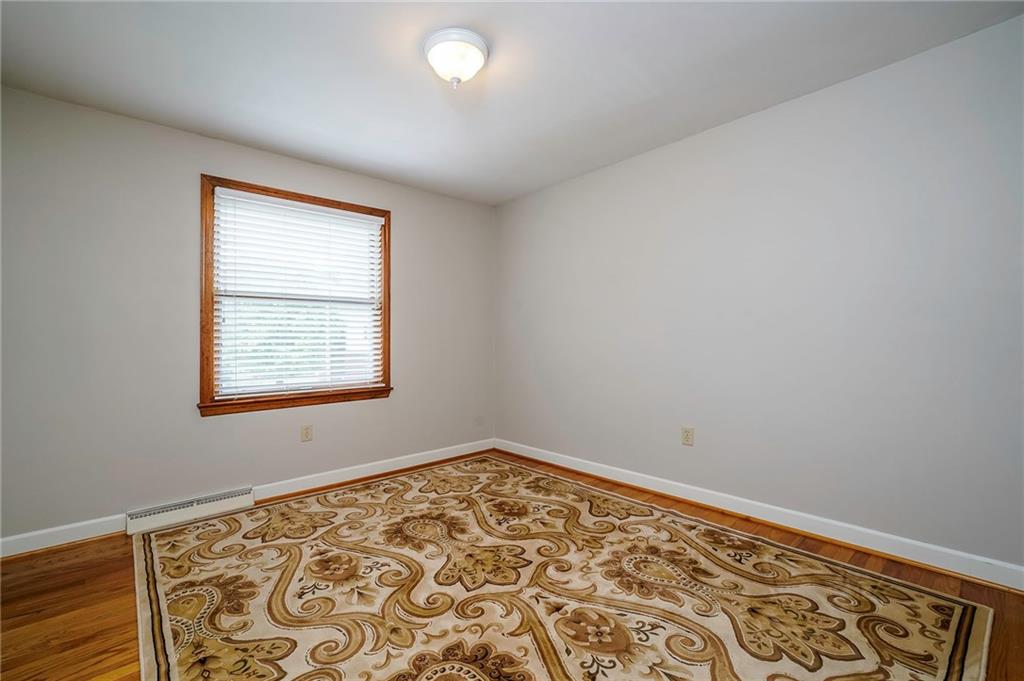 228 Wyngate Road Coraopolis, PA 15108 - Photo 17 of 25 Gallery Image 17