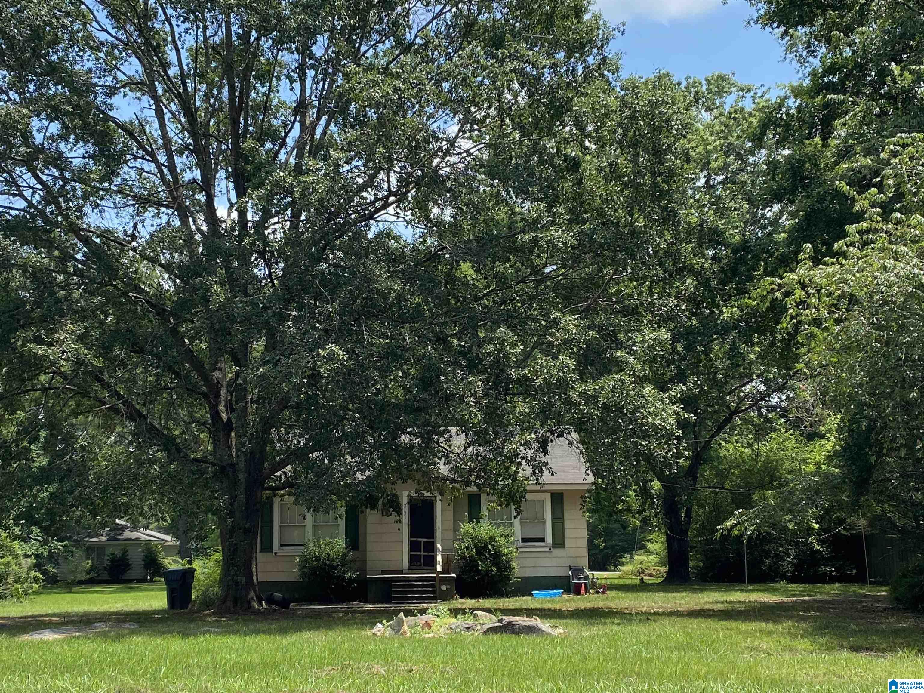 2131 20th Street Calera, AL 35040 - Photo 1 of 3