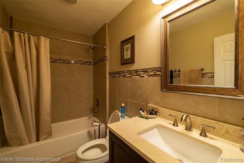 6157 East Clyde Road Howell, MI 48855 - Photo 31 of 46