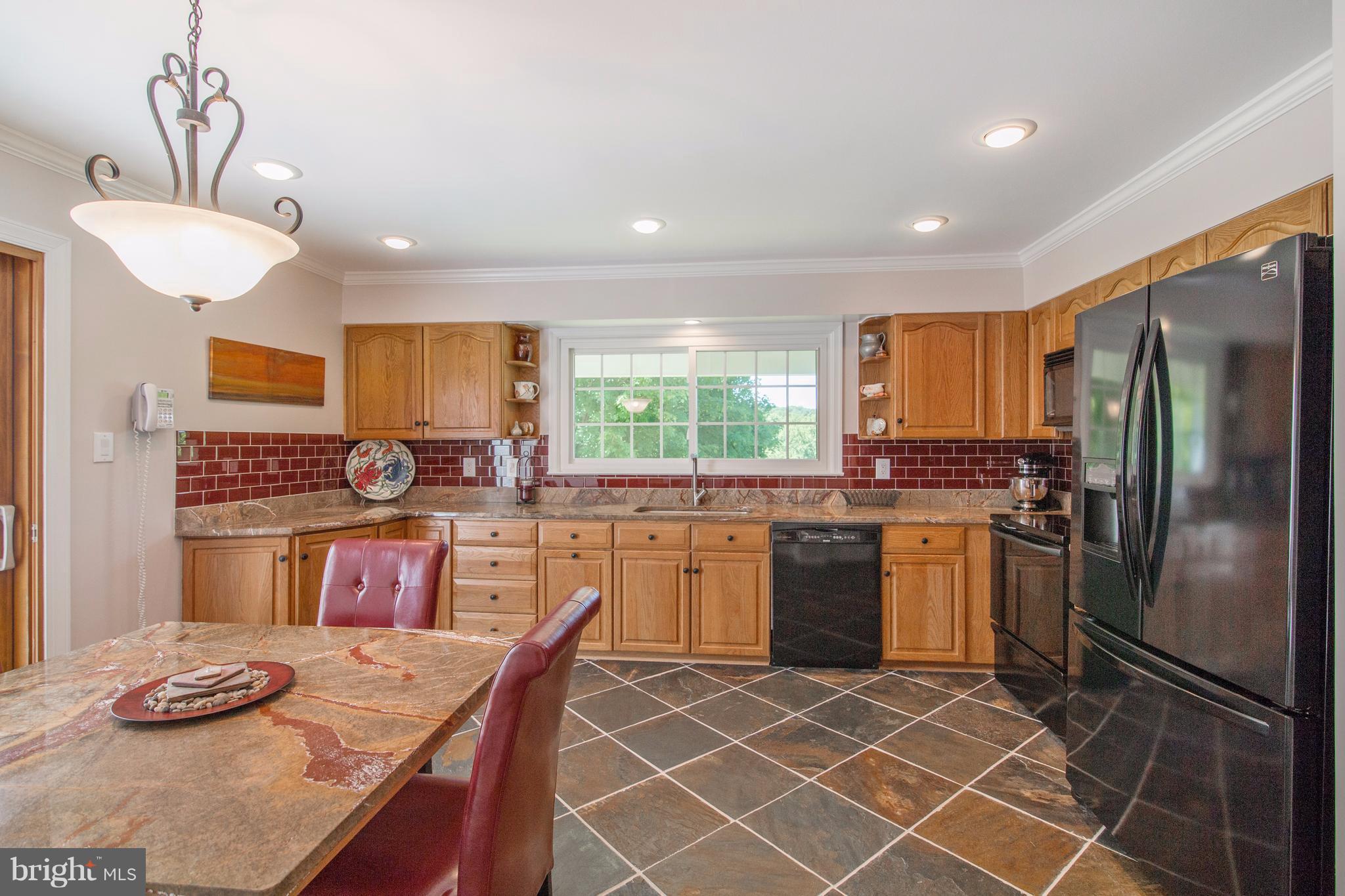 26809 Haines Road Clarksburg, MD 20871 - Photo 5 of 30 Kitchen