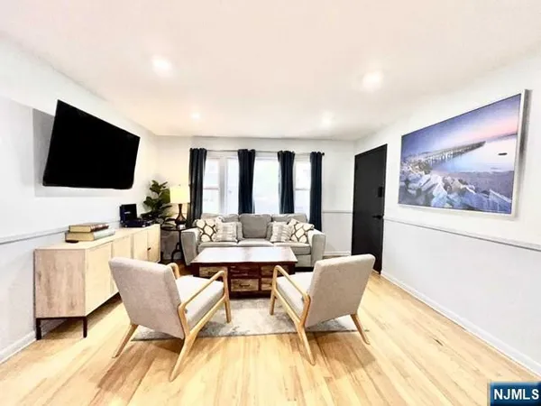 $3,550 | 62 Third Place, Unit 1, Bogota, NJ 07603