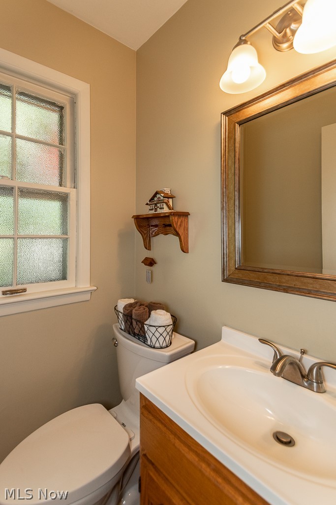 9754 Mayfield Road Chesterland, OH 44026 - Photo 21 of 30 Gallery Image 21