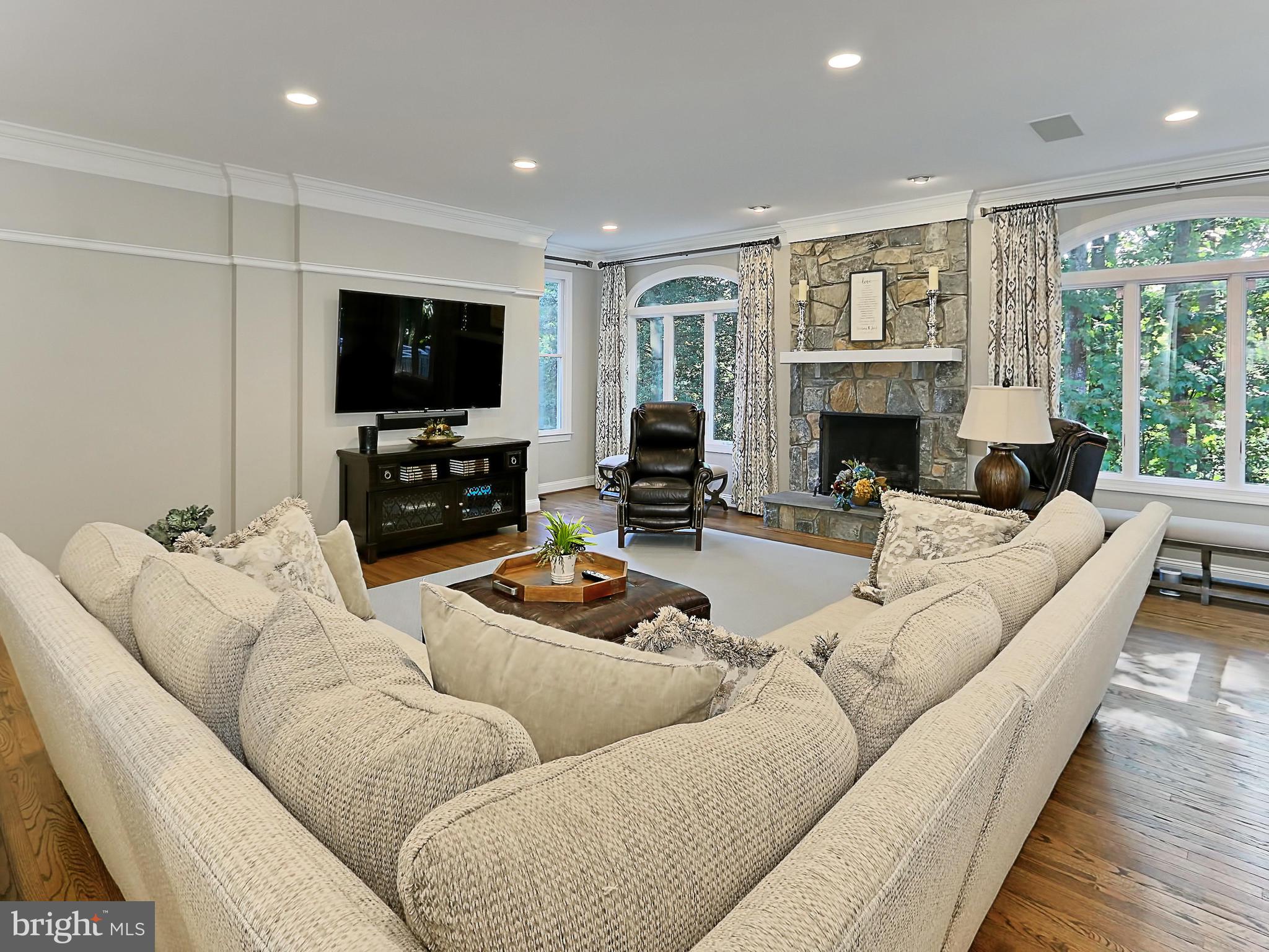 1284 Cobble Pond Way Vienna, VA 22182 - Photo 13 of 68