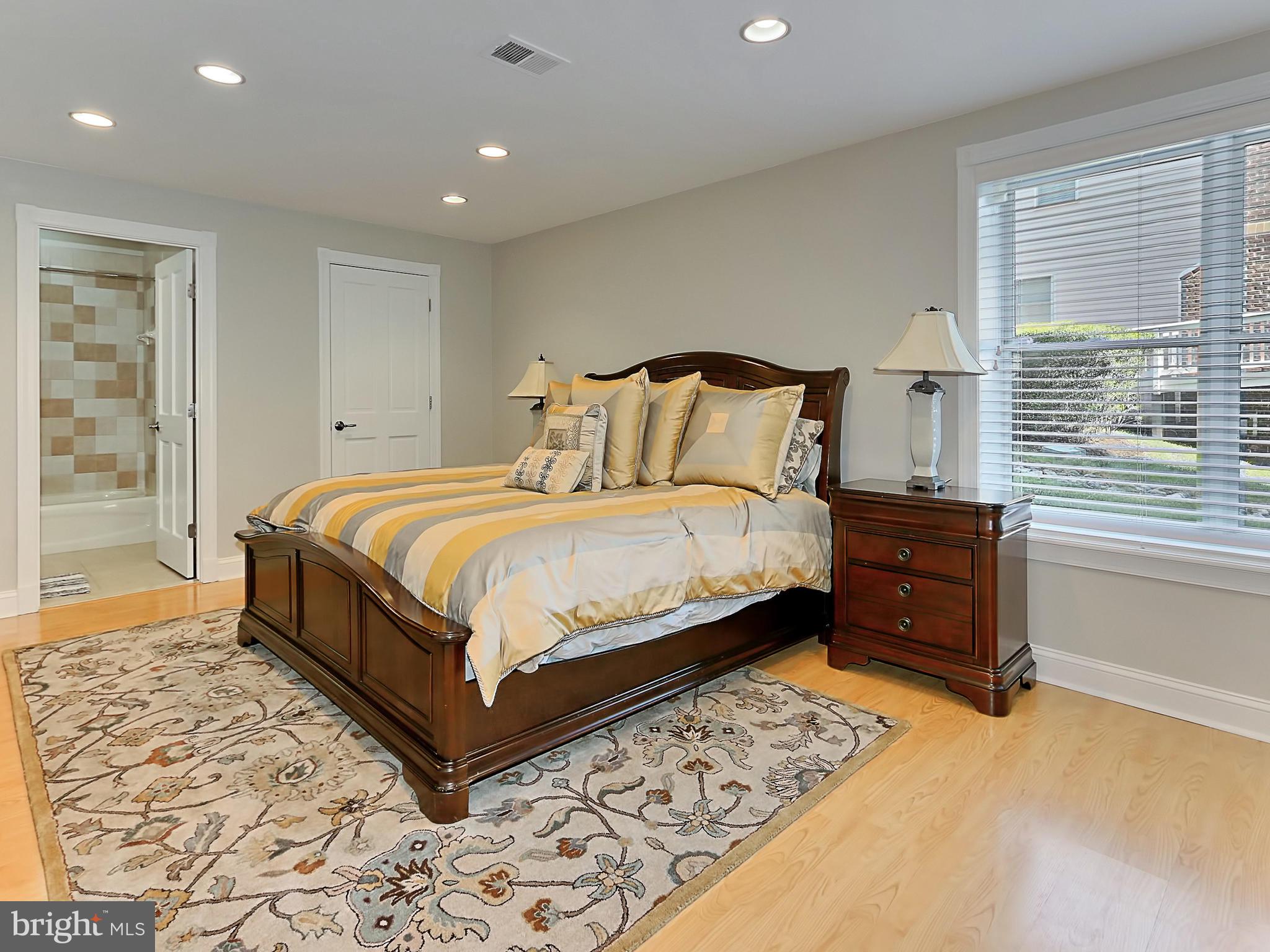 1284 Cobble Pond Way Vienna, VA 22182 - Photo 40 of 68