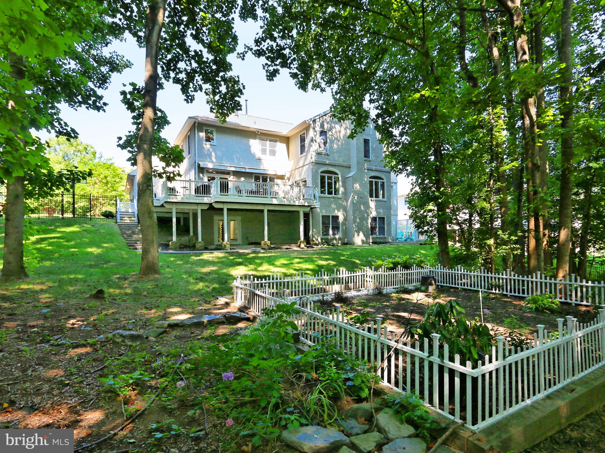 1284 Cobble Pond Way Vienna, VA 22182 - Photo 65 of 68