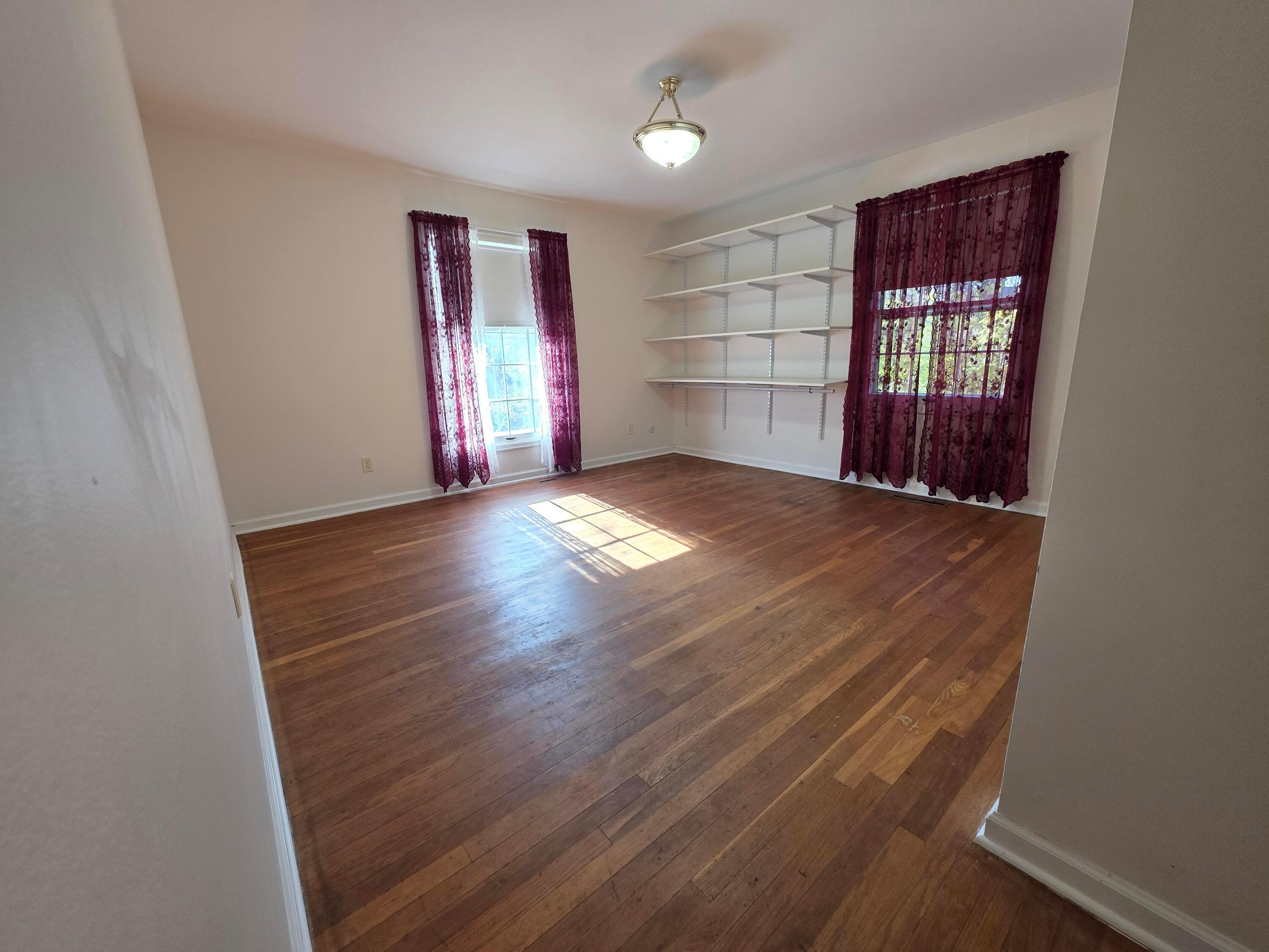 5910 Rock Hill Road Columbus, OH 43213 - Photo 7 of 18