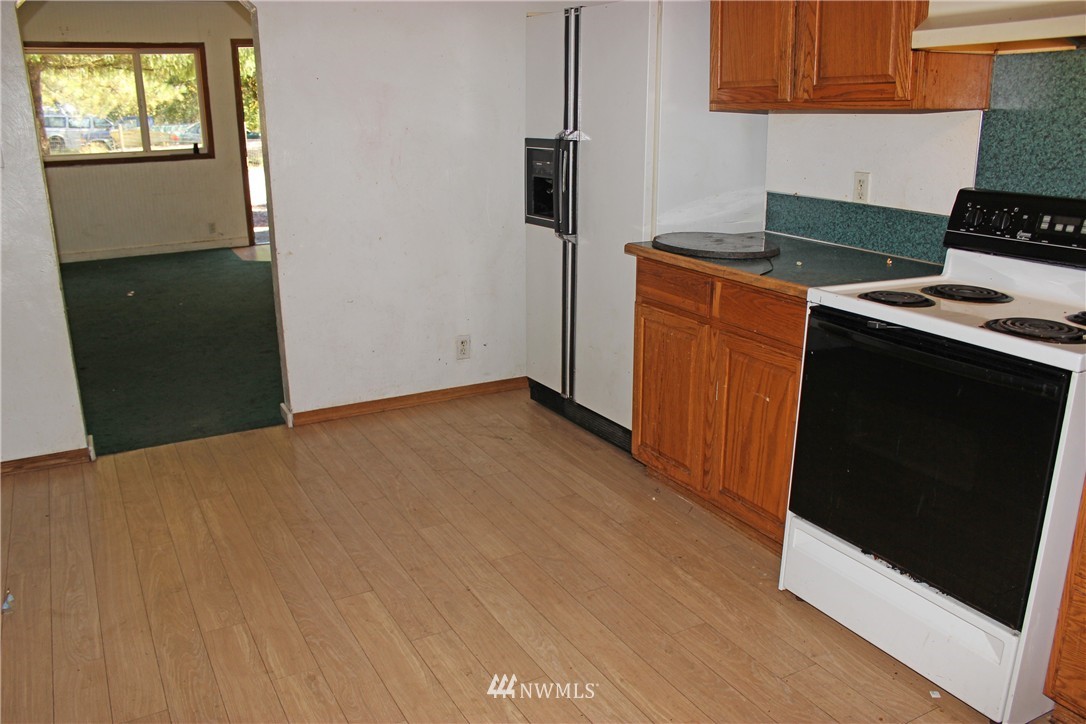 18315 Bend Street Southwest Rochester, WA 98579 - Photo 11 of 25