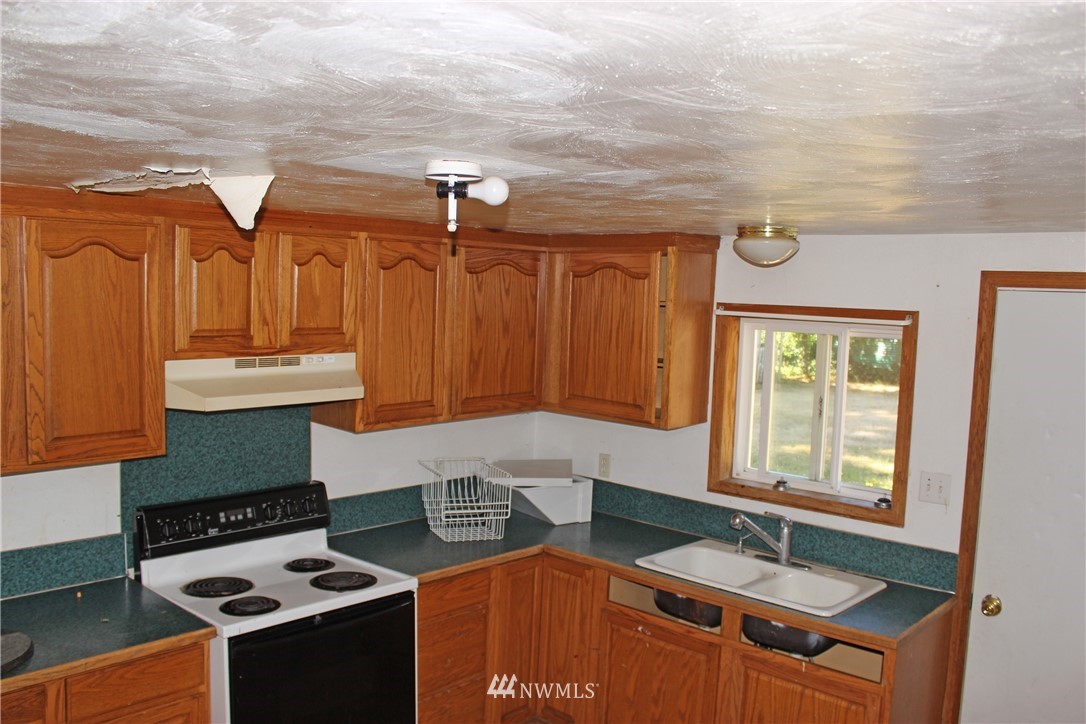 18315 Bend Street Southwest Rochester, WA 98579 - Photo 23 of 25