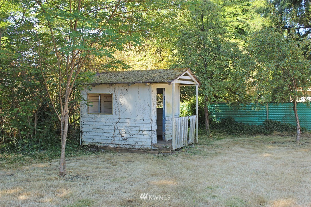 18315 Bend Street Southwest Rochester, WA 98579 - Photo 5 of 25