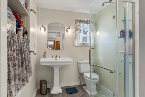 $595,000 | 664 Boothbay Road, Edgecomb, ME 04556