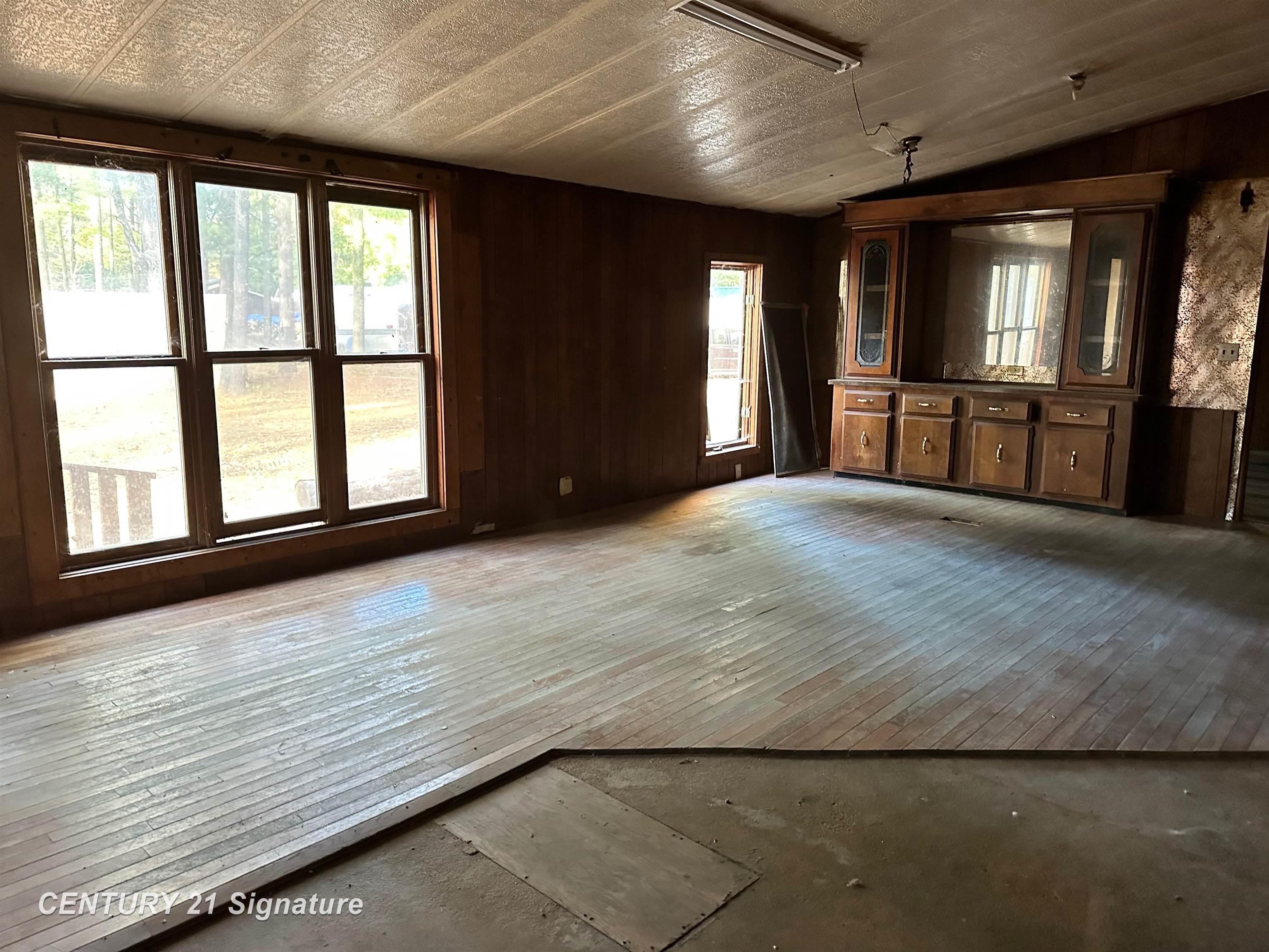 1665 Hay Road Beaverton, MI 48612 - Photo 12 of 18