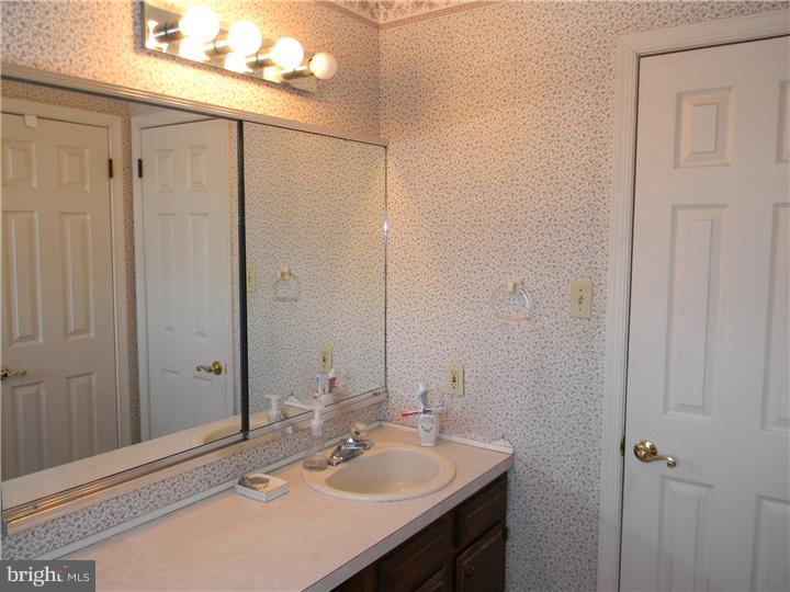 137 Chilton Road Langhorne, PA 19047 - Photo 13 of 18 Master Bathroom