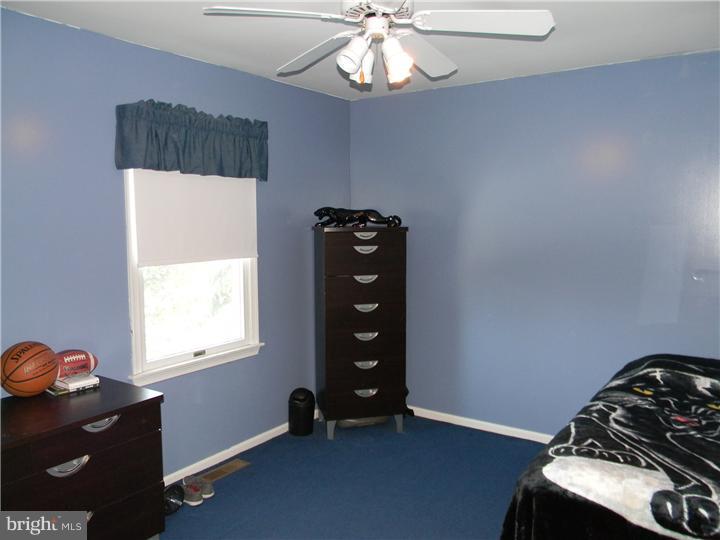137 Chilton Road Langhorne, PA 19047 - Photo 8 of 18 Bedroom 3