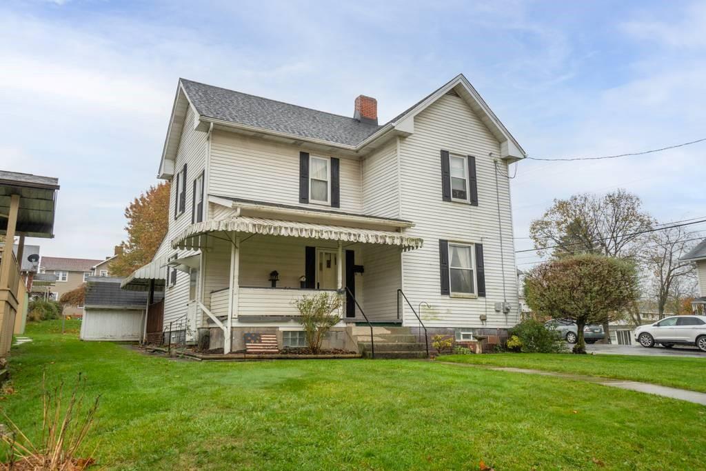 27 1st Street Houston, PA 15342 - Photo 2 of 23