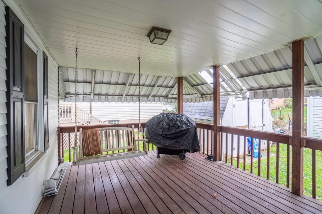 27 1st Street Houston, PA 15342 - Photo 19 of 23