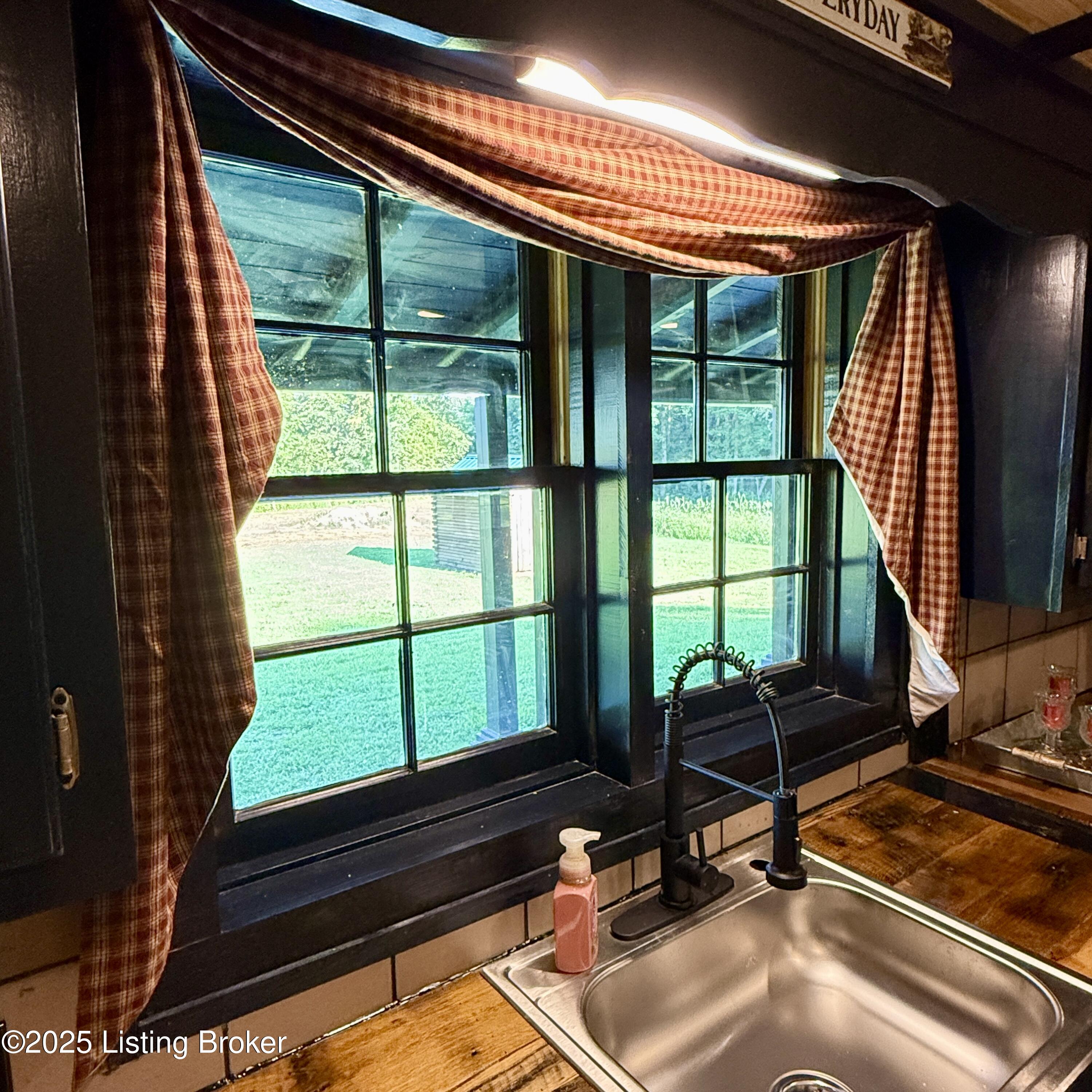 10070 Hammonsville Road Magnolia, KY 42757 - Photo 25 of 73 FullSizeRender