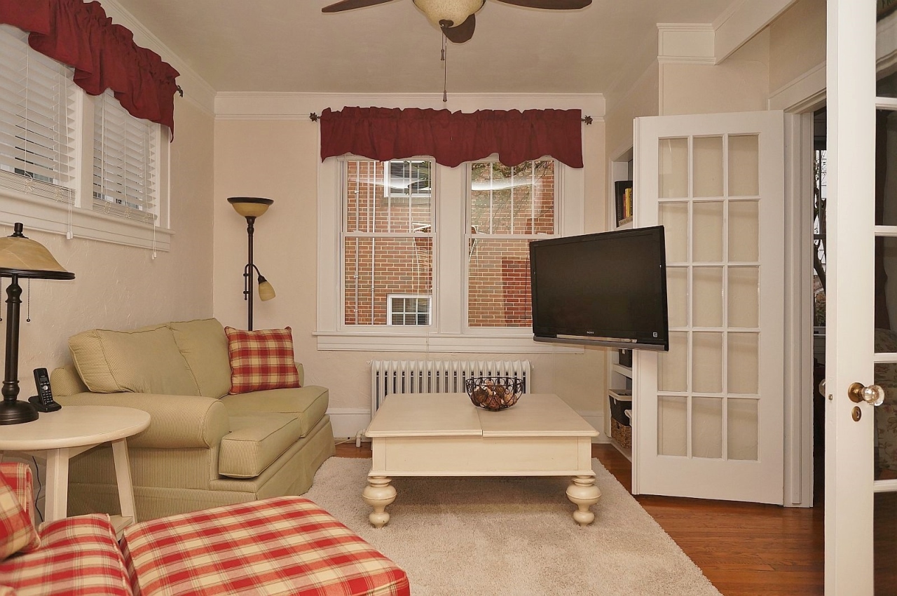 1922 Arden Road Southwest Roanoke, VA 24015 - Photo 15 of 59 dsc02919