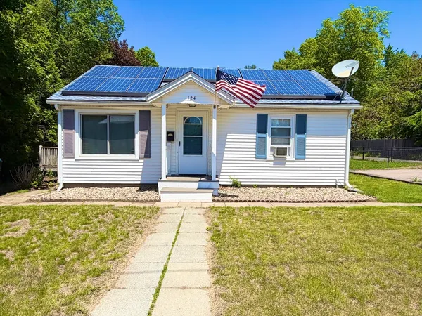 $359,900 | 124 Central Avenue, Ayer, MA 01432