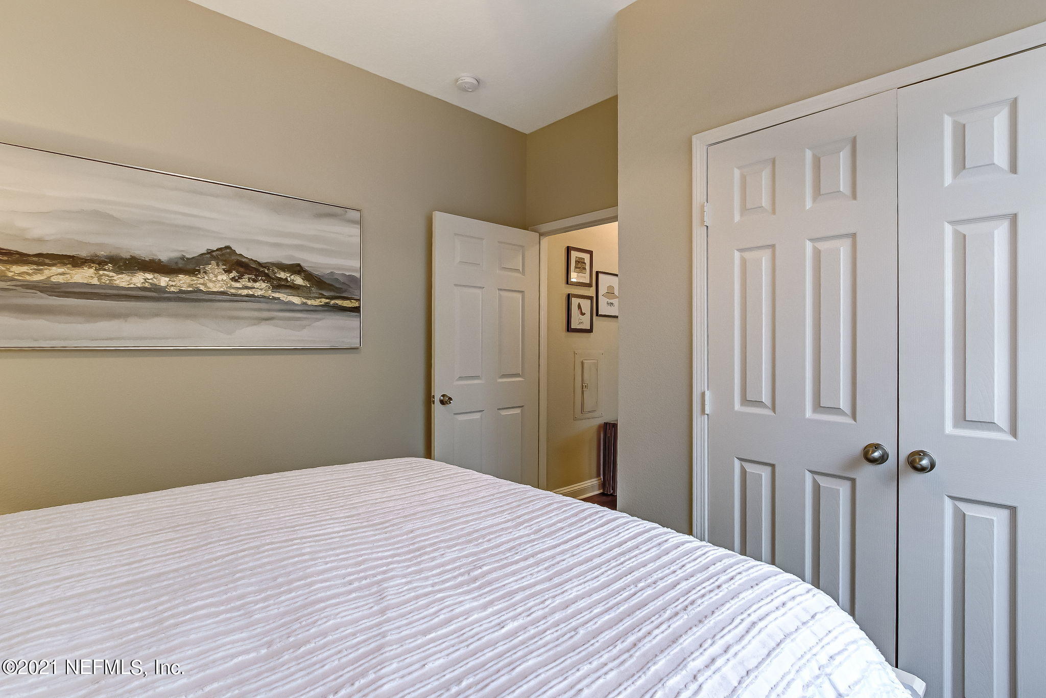 10550 Baymeadows Road, Unit 403 Jacksonville, FL 32256 - Photo 25 of 37 Bedroom 3