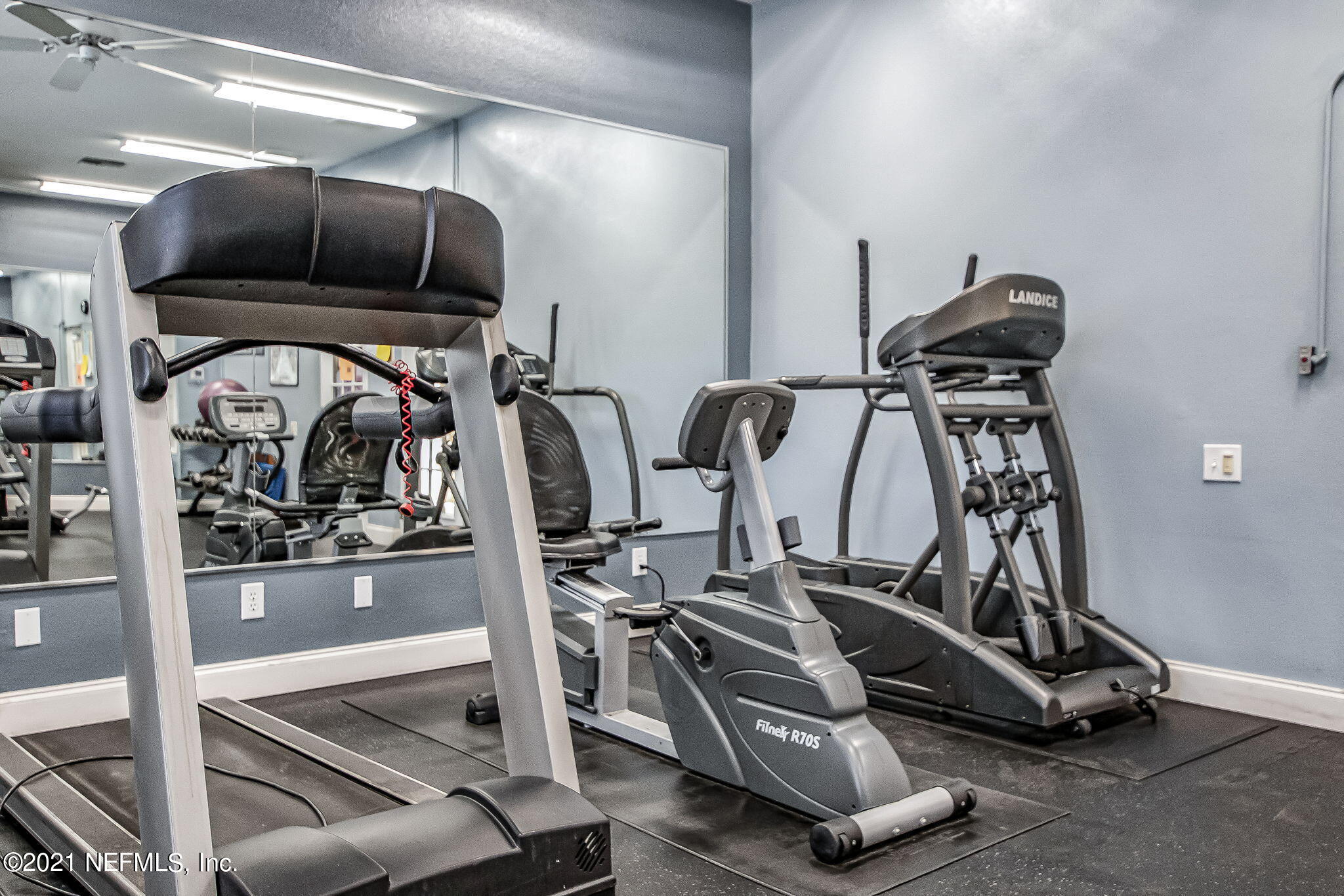 10550 Baymeadows Road, Unit 403 Jacksonville, FL 32256 - Photo 33 of 37 Community Fitness