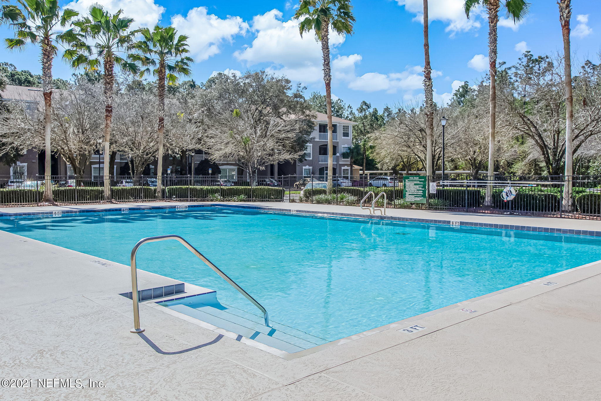10550 Baymeadows Road, Unit 403 Jacksonville, FL 32256 - Photo 34 of 37 Community Pool