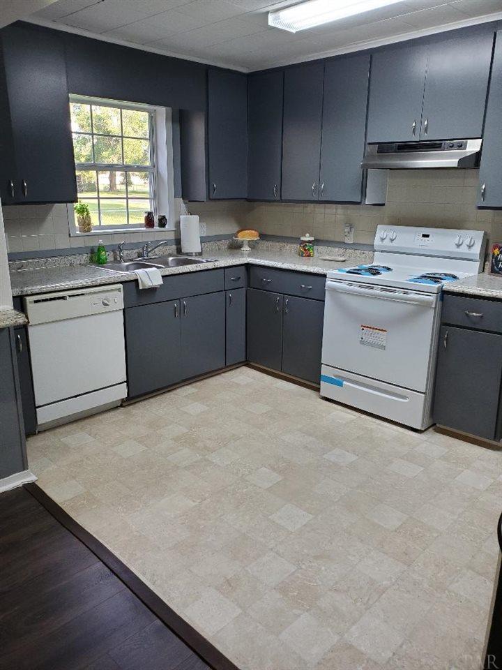 1500 Bet Raines Road Molino, FL 32577 - Photo 5 of 35