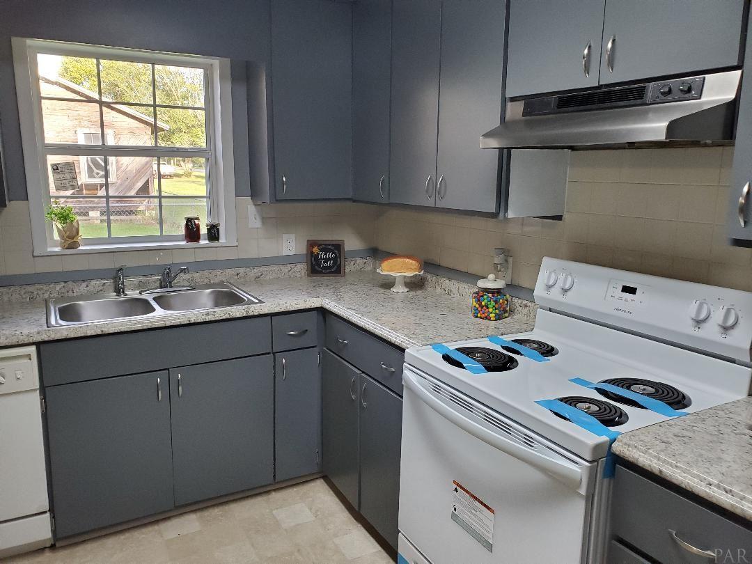 1500 Bet Raines Road Molino, FL 32577 - Photo 7 of 35