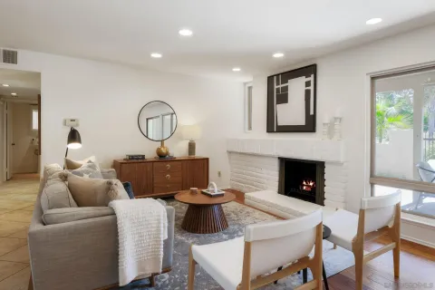 $717,777 | 12093 Caminito Campana, San Diego, CA 92128