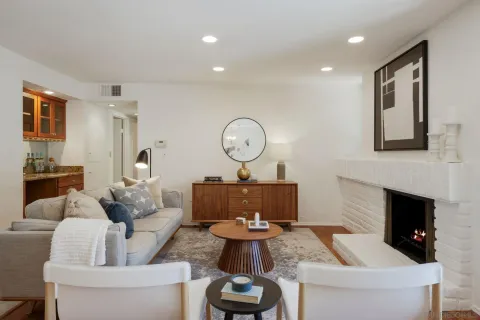 $717,777 | 12093 Caminito Campana, San Diego, CA 92128