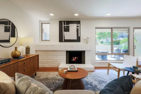 $717,777 | 12093 Caminito Campana, San Diego, CA 92128