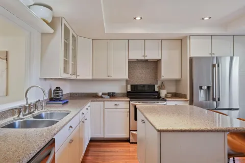 $717,777 | 12093 Caminito Campana, San Diego, CA 92128