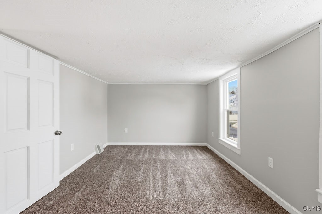 609 Seneca Street Fulton, NY 13069 - Photo 19 of 35