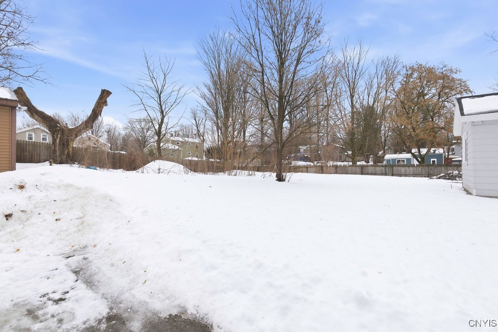 609 Seneca Street Fulton, NY 13069 - Photo 27 of 35