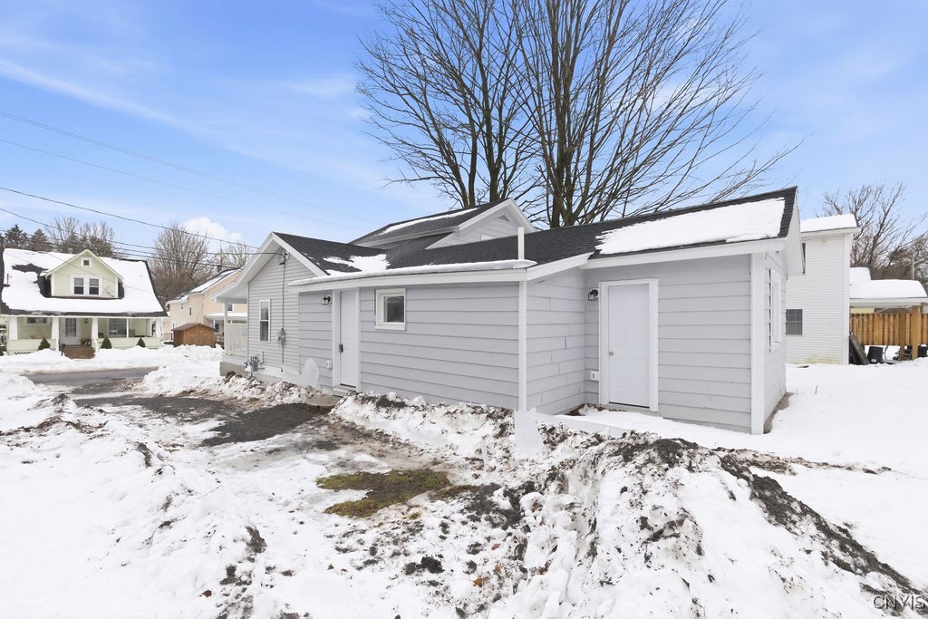 609 Seneca Street Fulton, NY 13069 - Photo 31 of 35