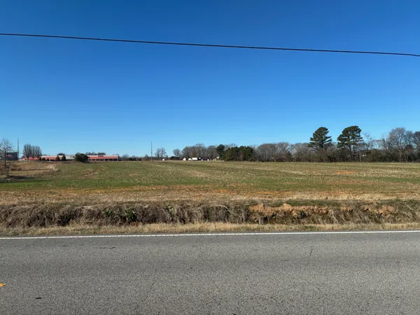 $355,000 | 7434 Us 43, Florence, AL 35634