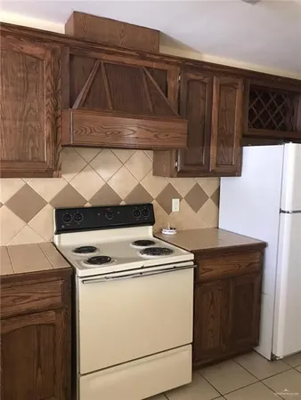 $875 | 1603 Omni Avenue, Unit 2, Pharr, TX 78577