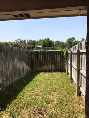 $875 | 1603 Omni Avenue, Unit 2, Pharr, TX 78577