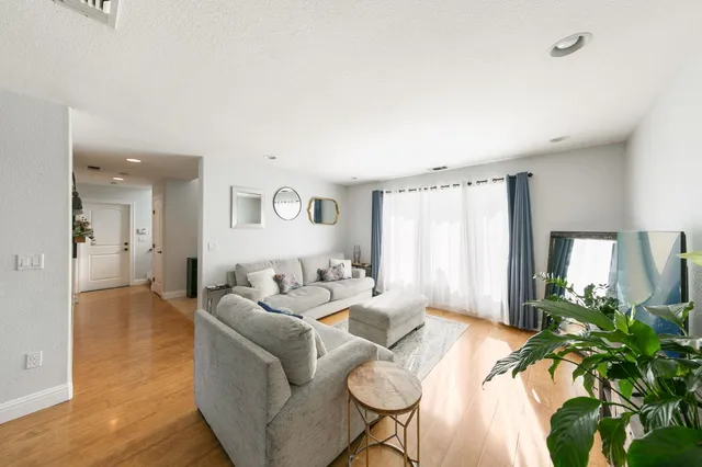 $499,000 | 5081 Karbet Way, Sacramento, CA 95822